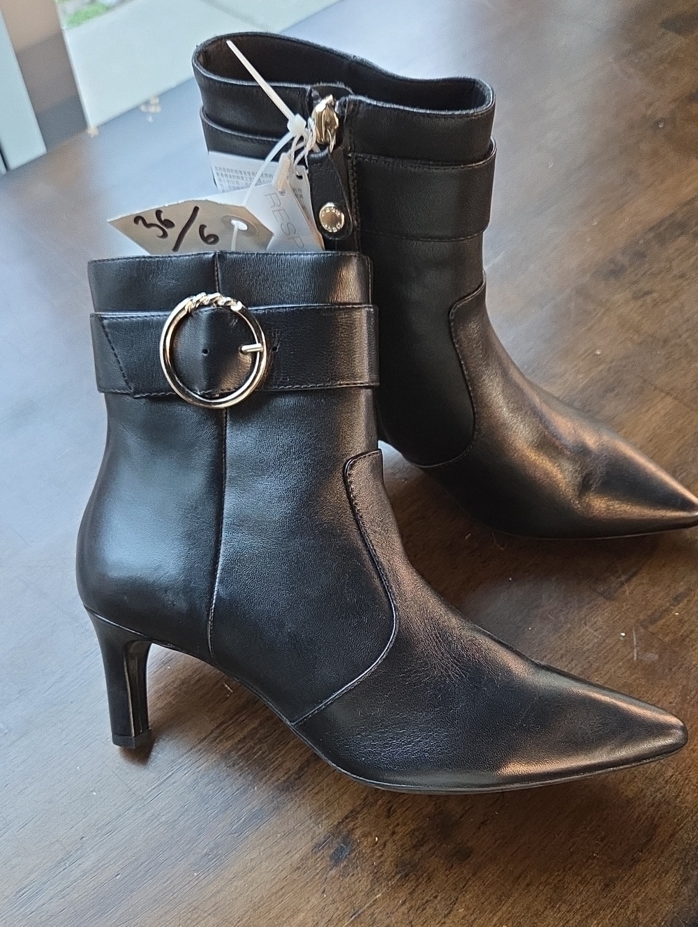 Geox Size 6 Women's Black Pointed-Leather Leather Ankle Boots NEW